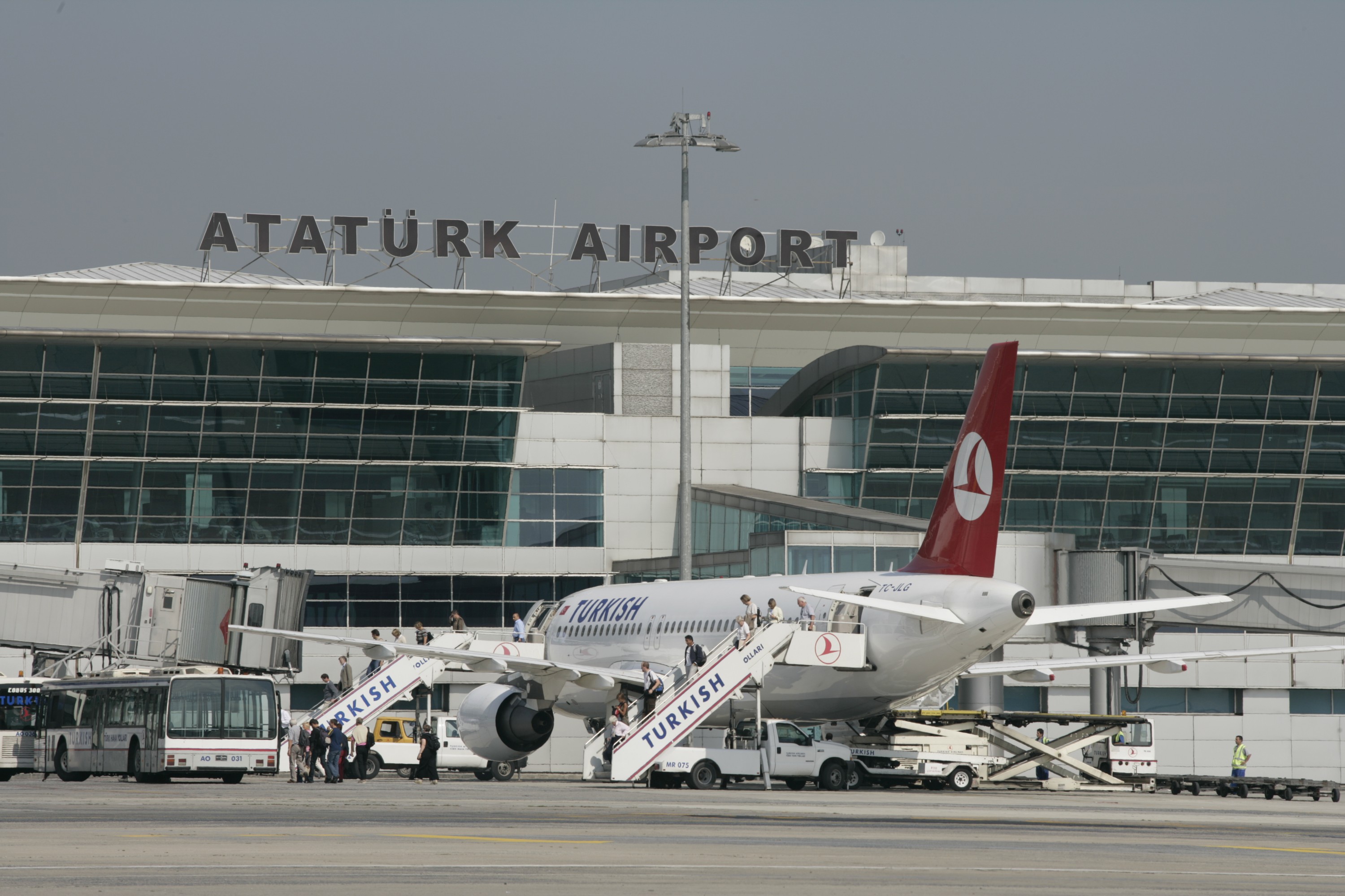 TAV, AHL'yi 75 milyon Avro'ya genişletecek