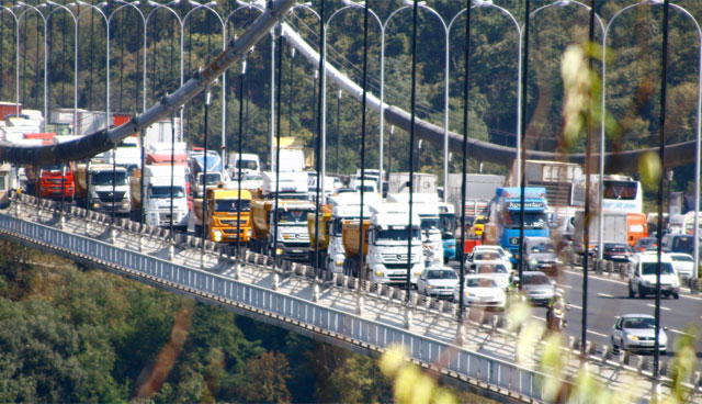 Kamyonlar İstanbul’a giremeyecek