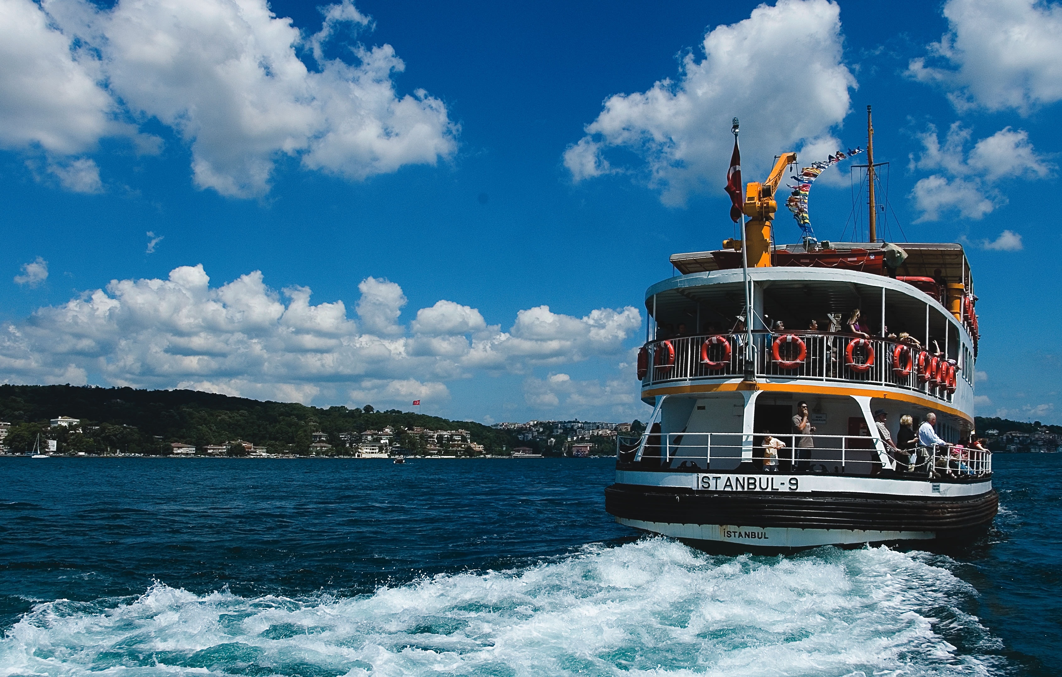 Princess islands. Adalar Стамбул. Ada Boat Tour Турция. Принцессы острова Стамбул. Остров Адалар.