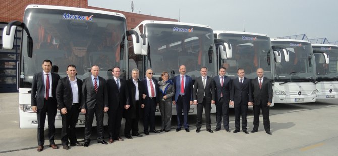 Mercedes’ten Mesnevi Turizm’e 15 Tourismo RHD