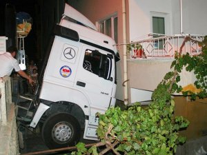 Bu TIR’lar nasıl duracak?