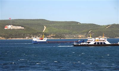 Çanakkale Boğazı'nda gemi arızalandı