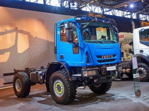 Iveco’dan Intermat Fuarı’na özel 4 araç