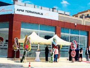 APM Terminals İzmir'de hizmet binasını açtı