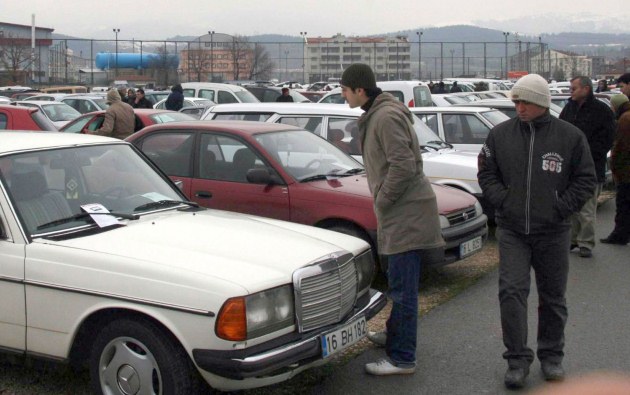 22 yaş üstündeki araçlar hurdaya