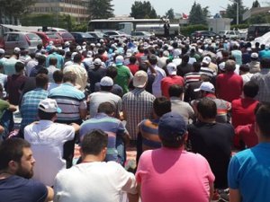 Metal işçileri Cuma günü greve hazırlanıyor