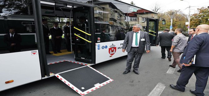 1508313930_romanya_anadolu_isuzu_teslimat_foto__raf___3-001.jpg