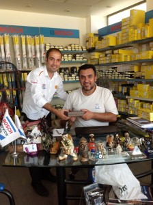 Shell Helix ustalardan tam not aldı