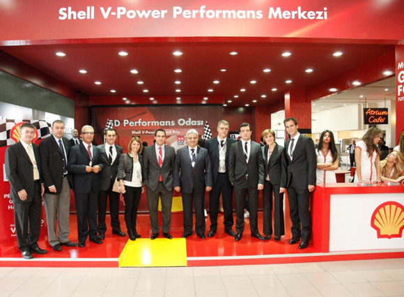 Shell'den Autoshow ziyaretçilerine sürpriz hediyeler