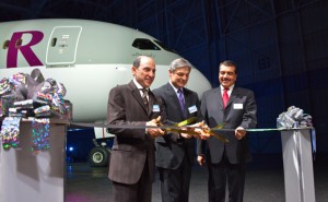 Qatar Airways ilk 787 Dreamliner’ını teslim aldı