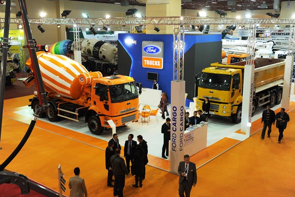 Ford'dan 2 yeni beton mikser modeli