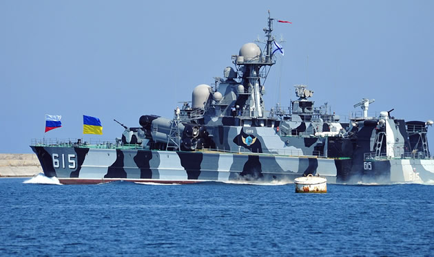 Rus Savaş gemisi Bora, İstanbul’a demirleyecek