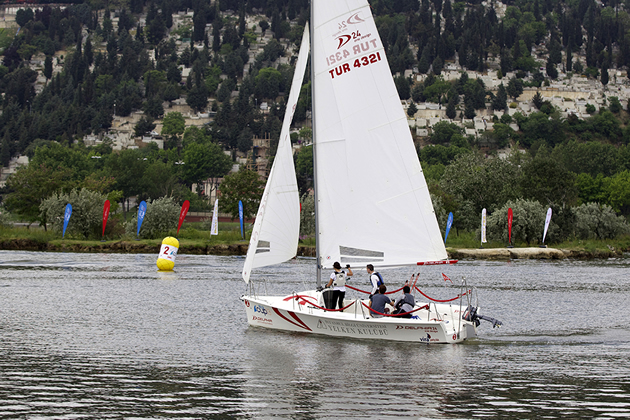 “Bilgi Cup 201’te 16 lise yarıştı