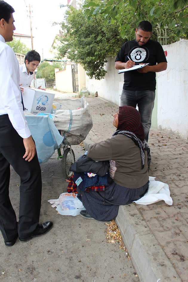 GİSBİR’den erzak  yardımı