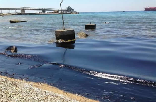 Petrol kirliliği, KKTC'yi ayağa kaldırdı