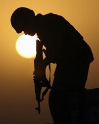 İsrail'in tweeti petrolu zıplattı