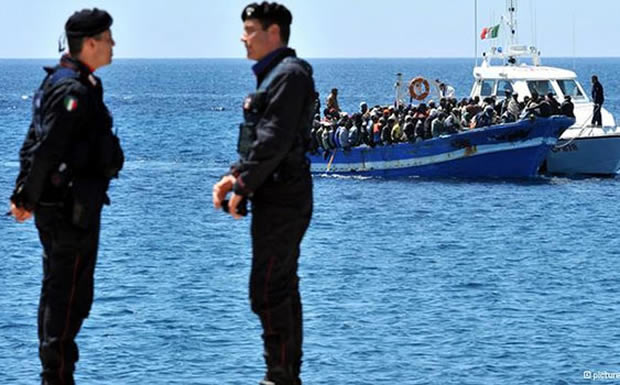 Denizden bir günde bin sığınmacı topladılar
