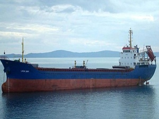 Çanakkale'de denizi kirleten gemiye suçüstü