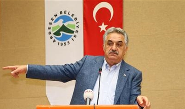 "Transit geçiş belgesi sorununda Türkiye haklı"