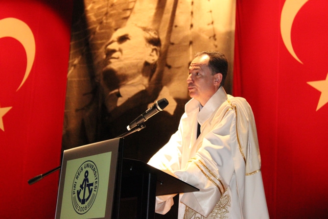 Piri Reis ilk mezunlarını verdi