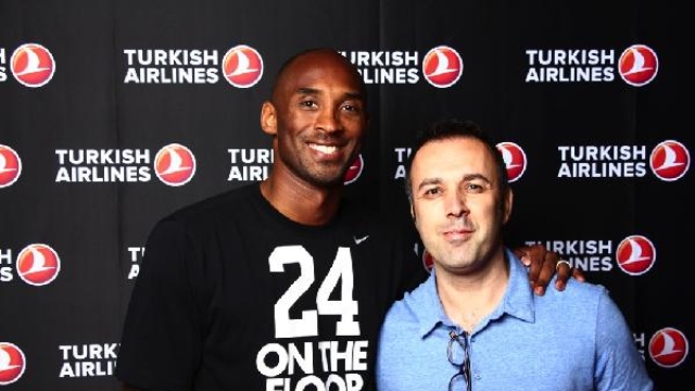 Kobe hayranları THY standında buluştu