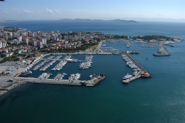 Kalamış Marina’da iptal sesleri