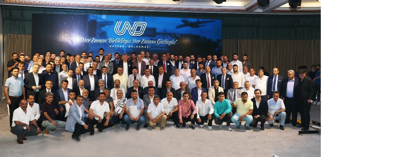 kayseri-und-toplu-foto.jpg