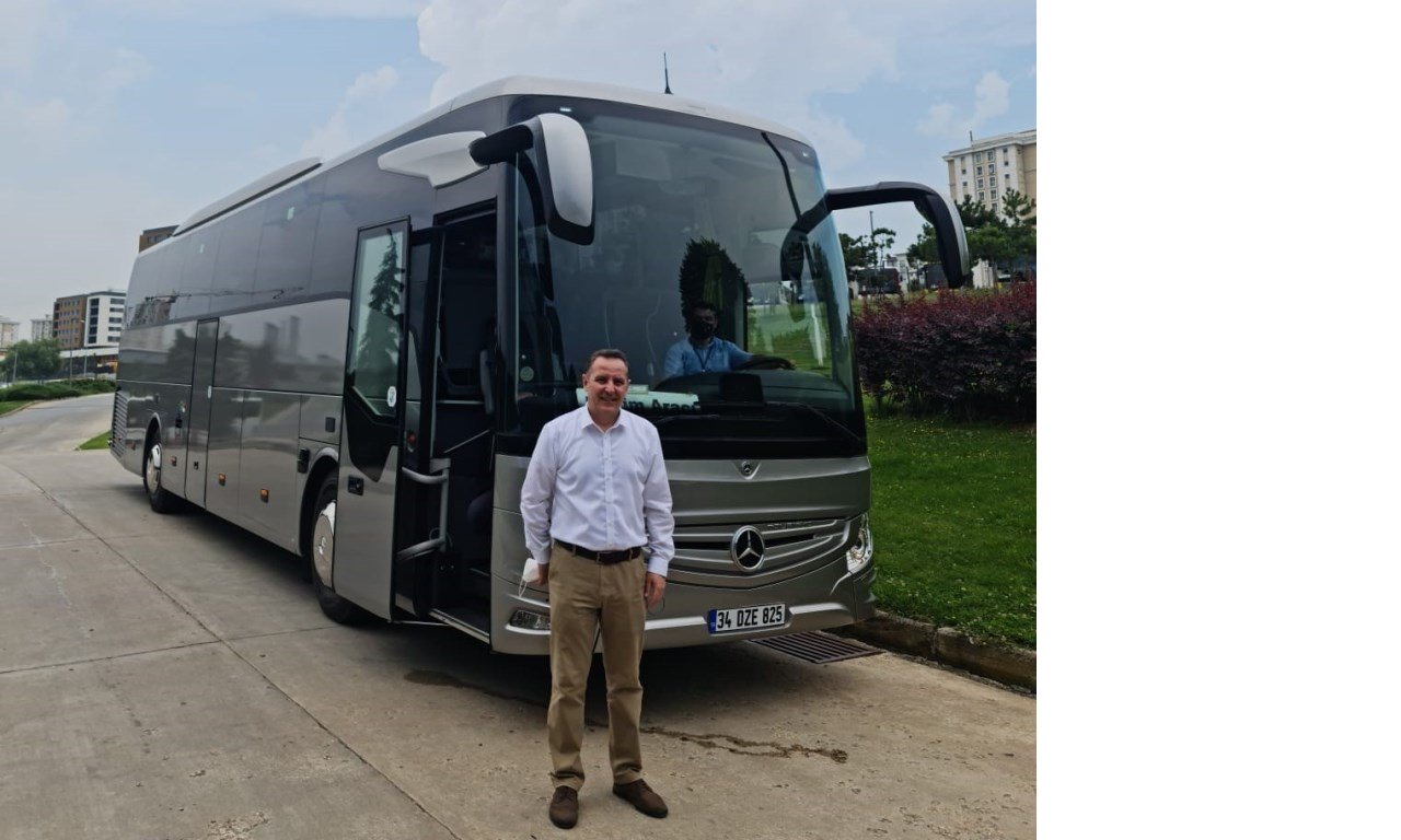 mercedes-benz-turk-otobus-filo-satis-grup-muduru-burak-batumlu-2.jpg