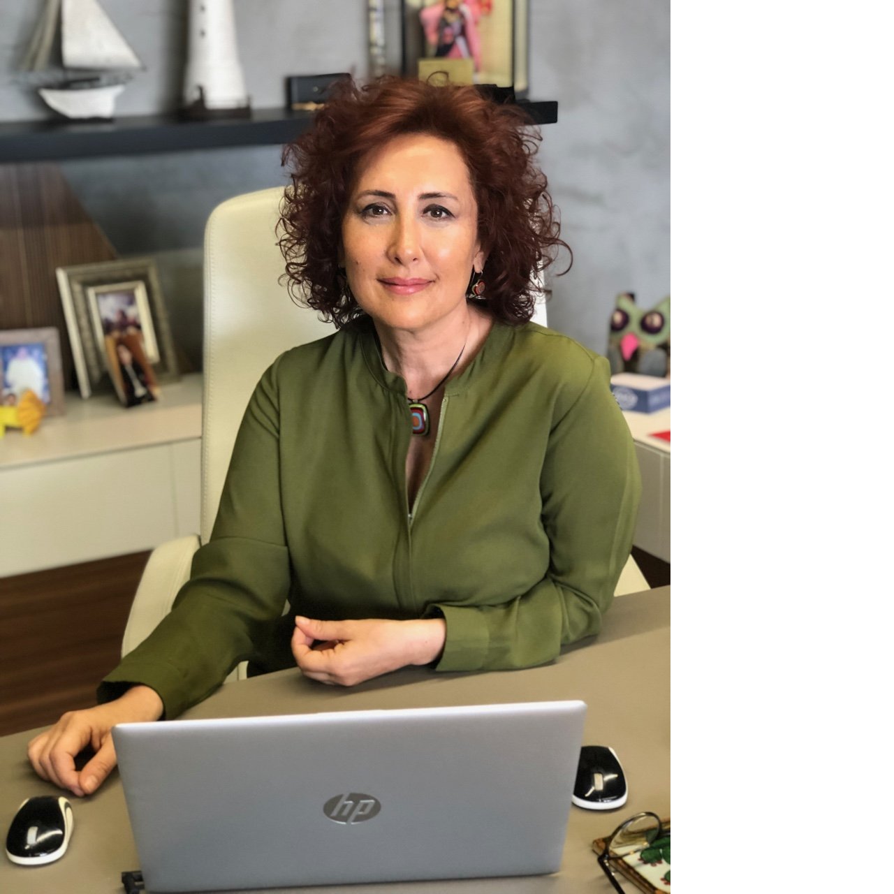 selmin-kahraman.jpeg