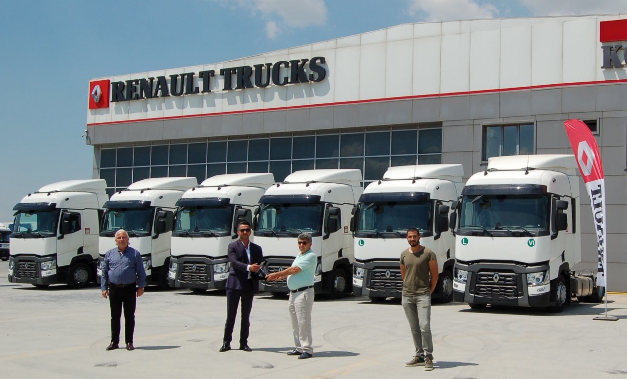 renault-trucks-gelisim-lojistik-teslimat-gorseli-3.jpg