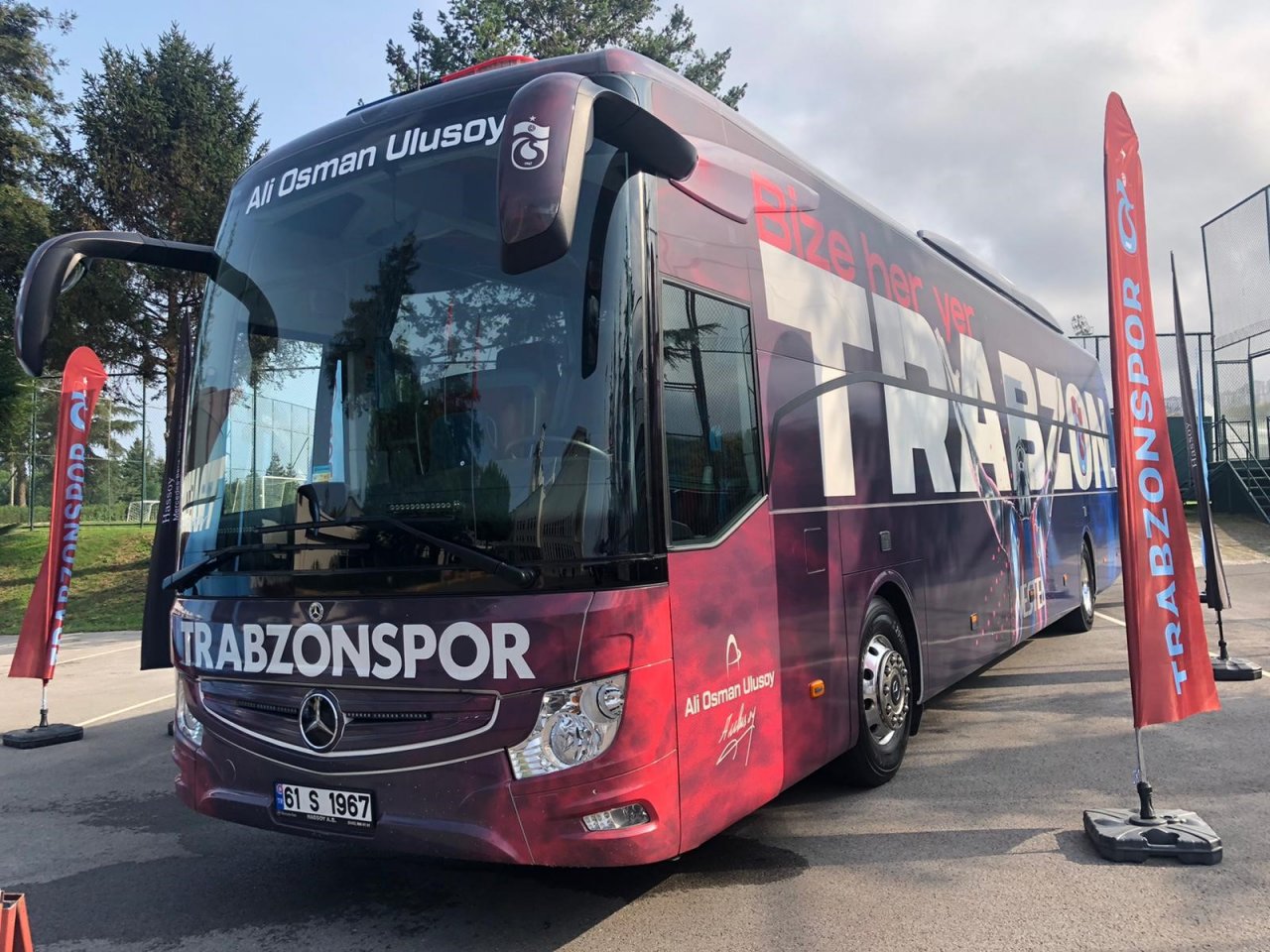 ali-osman-ulusoy-mercedes-trabzonspor-4.jpg