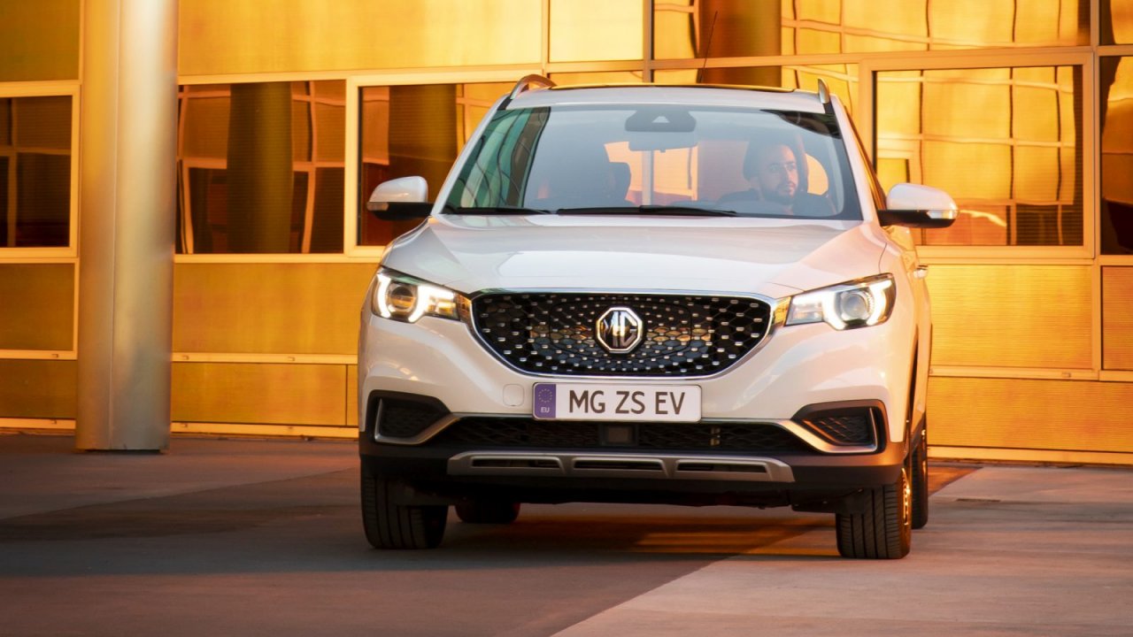 mg-zs-ev-3.jpg