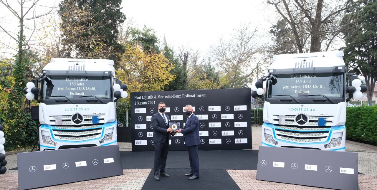 150-adet-mercedes-benz-actros-1848-lsnrl-ekol-lojistike-teslim-edildi-03.jpg