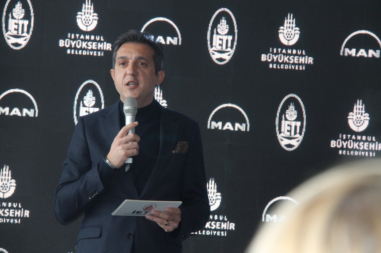 murat-altikardesler.jpg