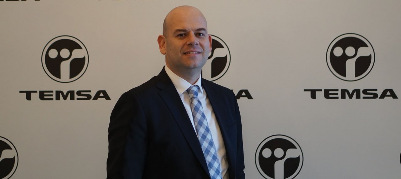 temsa-satis-ve-pazarlama-genel-mudur-yardimcisi-hakan-koralp.jpg