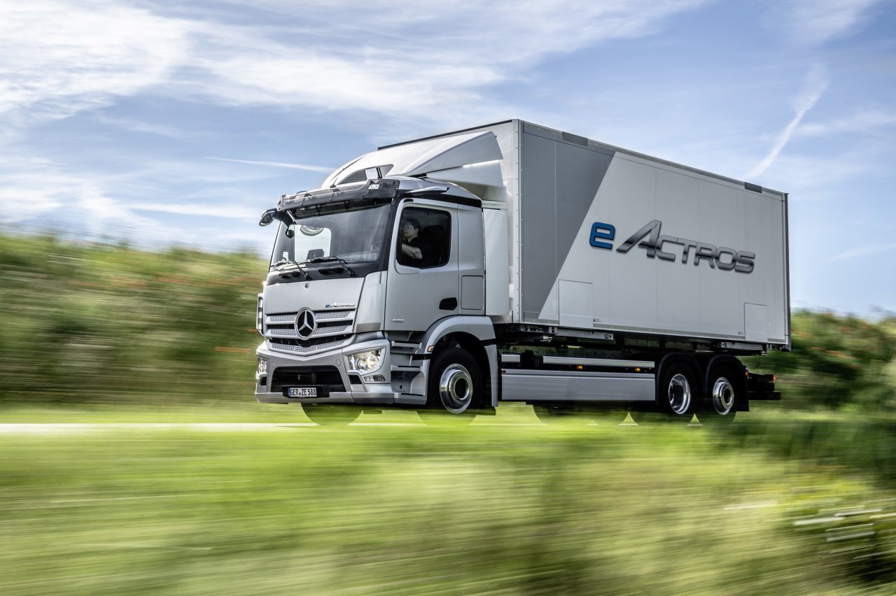 merecedes-benz-eactros.jpg