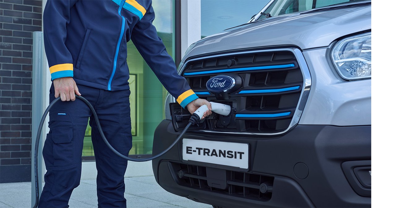 5-ford-e-transit-front-3-4-charging-talent.png