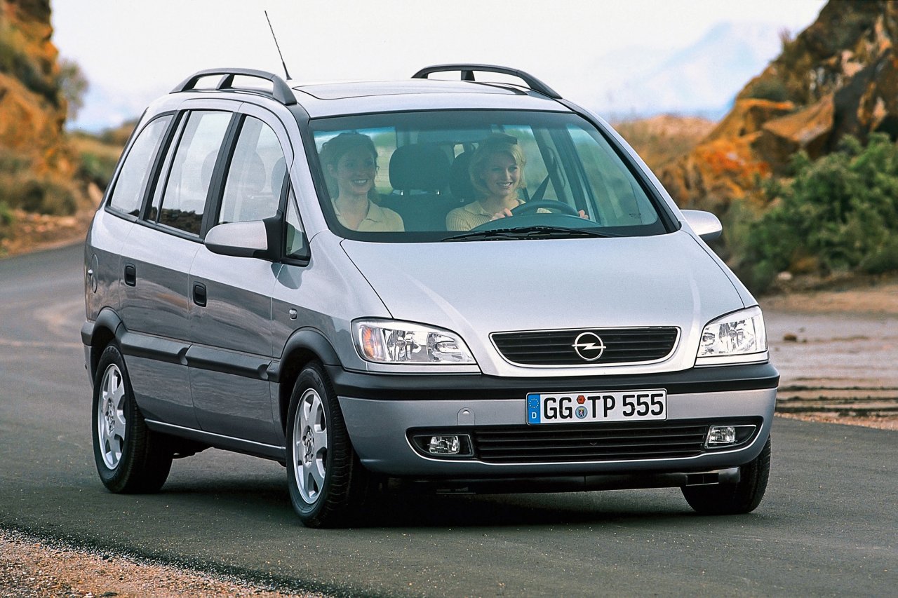 opel-zafira.jpg