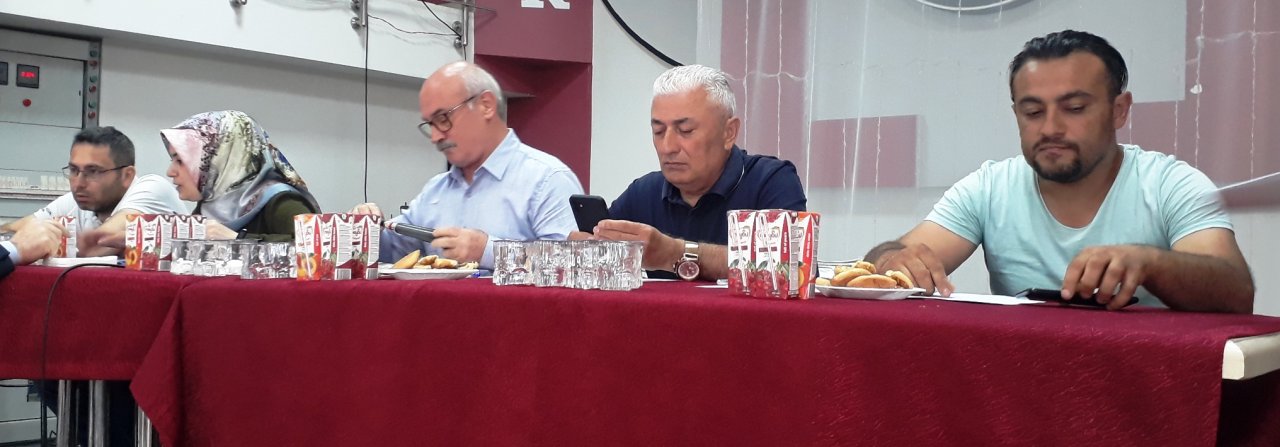 hopa-divan-secimler.jpg