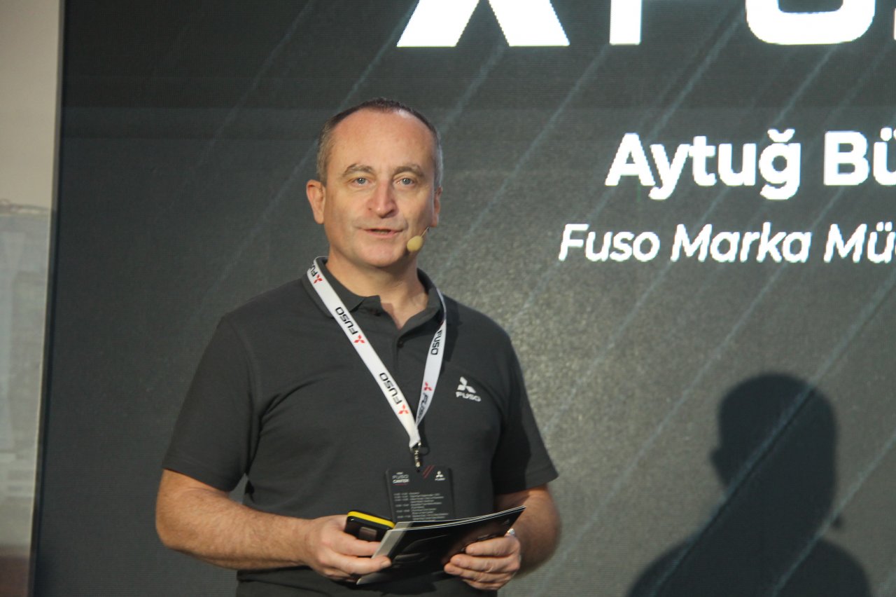 aytug-buk.jpg