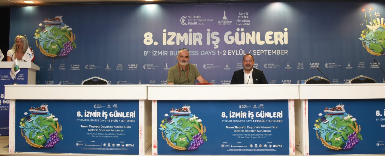 8-izmir-is-gunleri-okan-tuna-yusuf-ozturk.jpg