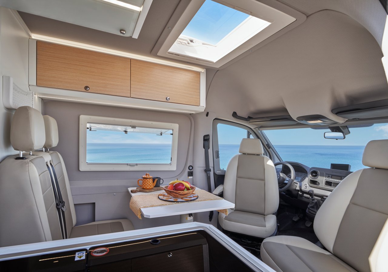 mercedes-benz-sprinter-karavan-ic.jpg