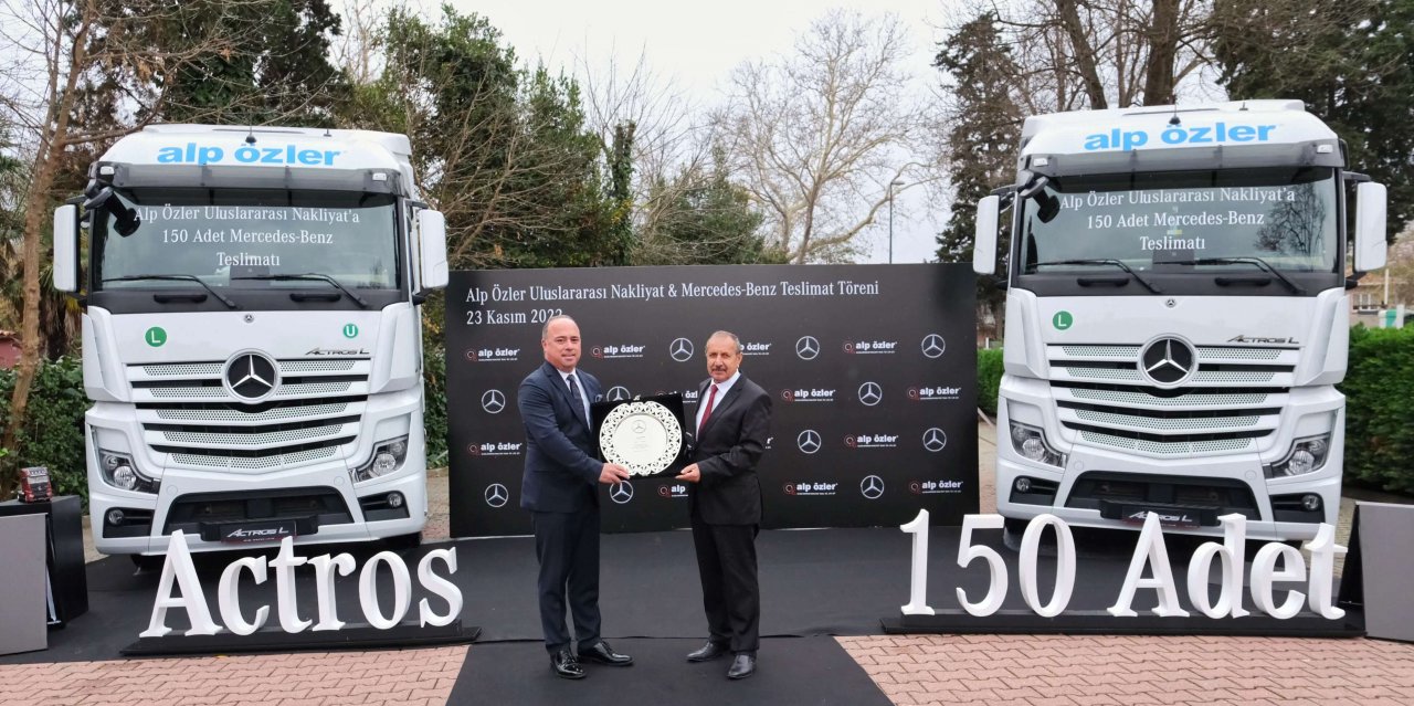 alp-ozler-mercedes-benz-markali-150-adet-kamyonunu-teslim-aldi-02.jpg