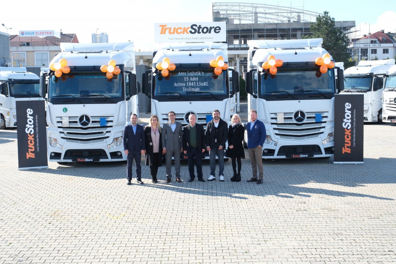 truckstore-ares-logisticse-15-adet-actros-1845-lsnrl-teslim-etti-04.jpg