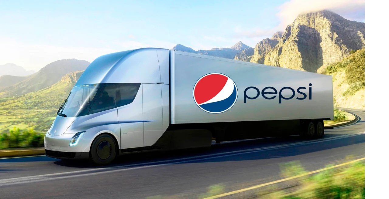 elektrikli-tesla-pepsi.webp