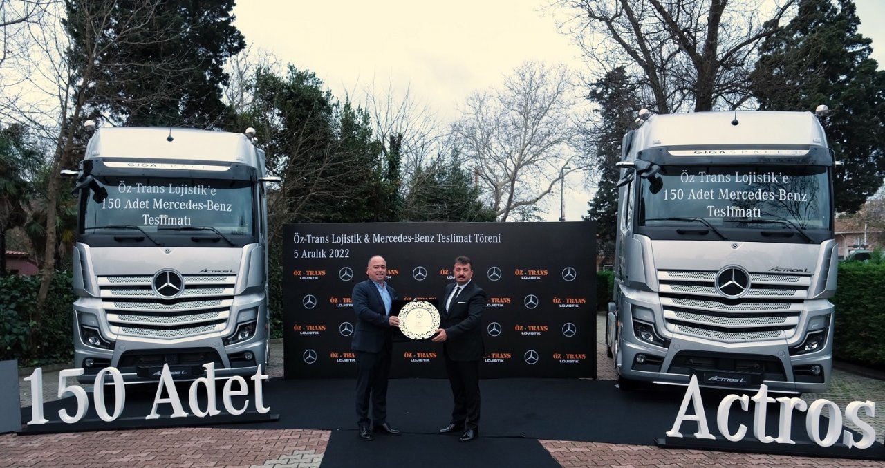 oz-trans-lojistik-150-adet-mercedes-benz-actros-ile-filosunu-guclendirdi-01.jpg