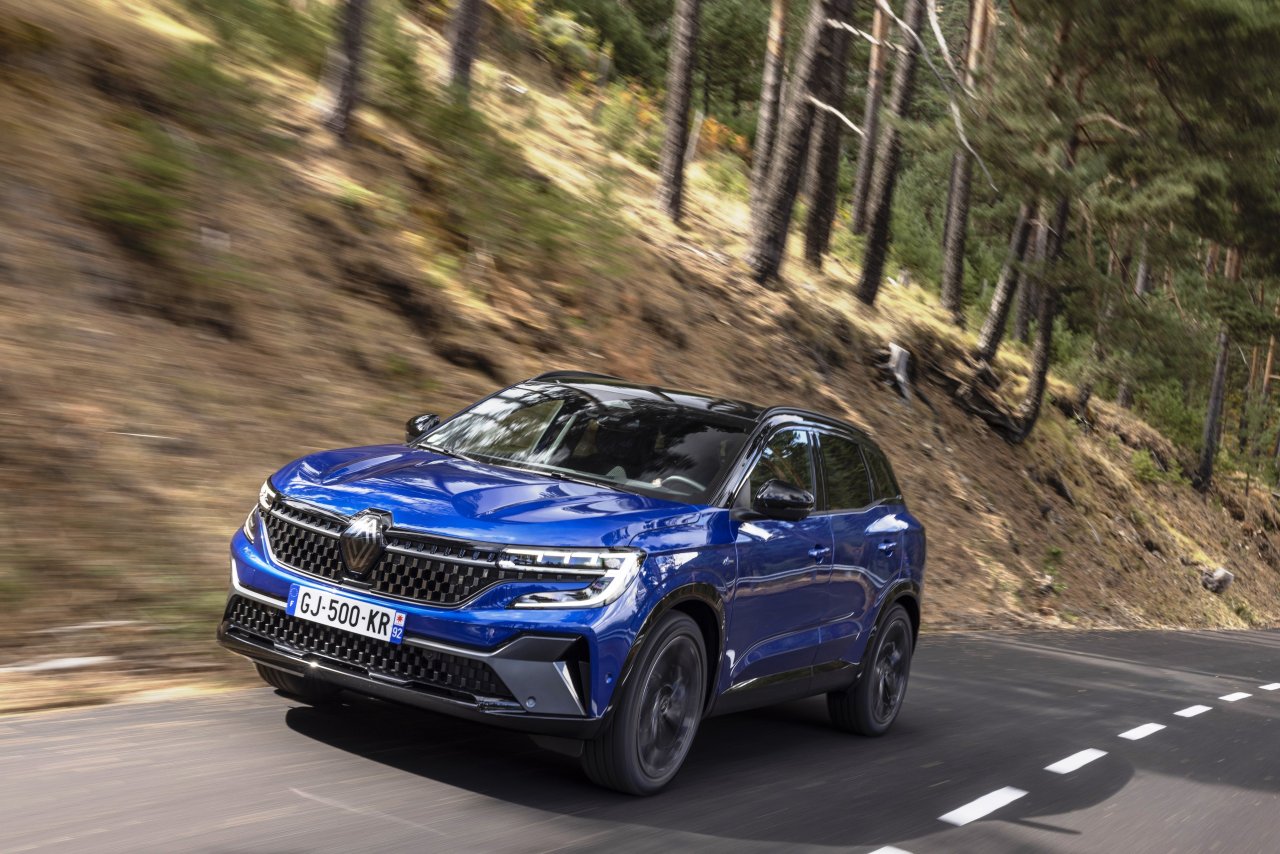 renault-austral-esprit-alpine-e-tech-hybrid.jpg