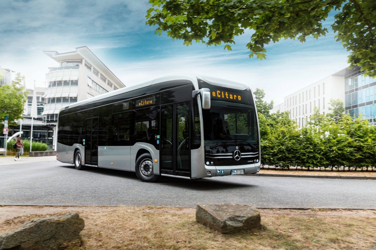 mercedes-benz-ecitaro.jpg
