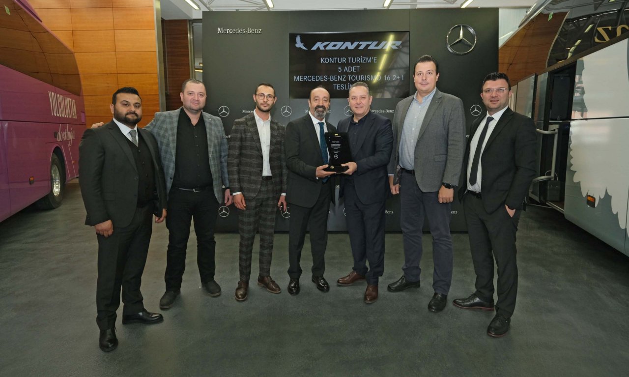 kontur-turizm-mercedes-benz-turkten-5-adet-mercedes-benz-tourismo-16-21i-teslim-aldi-2.jpg