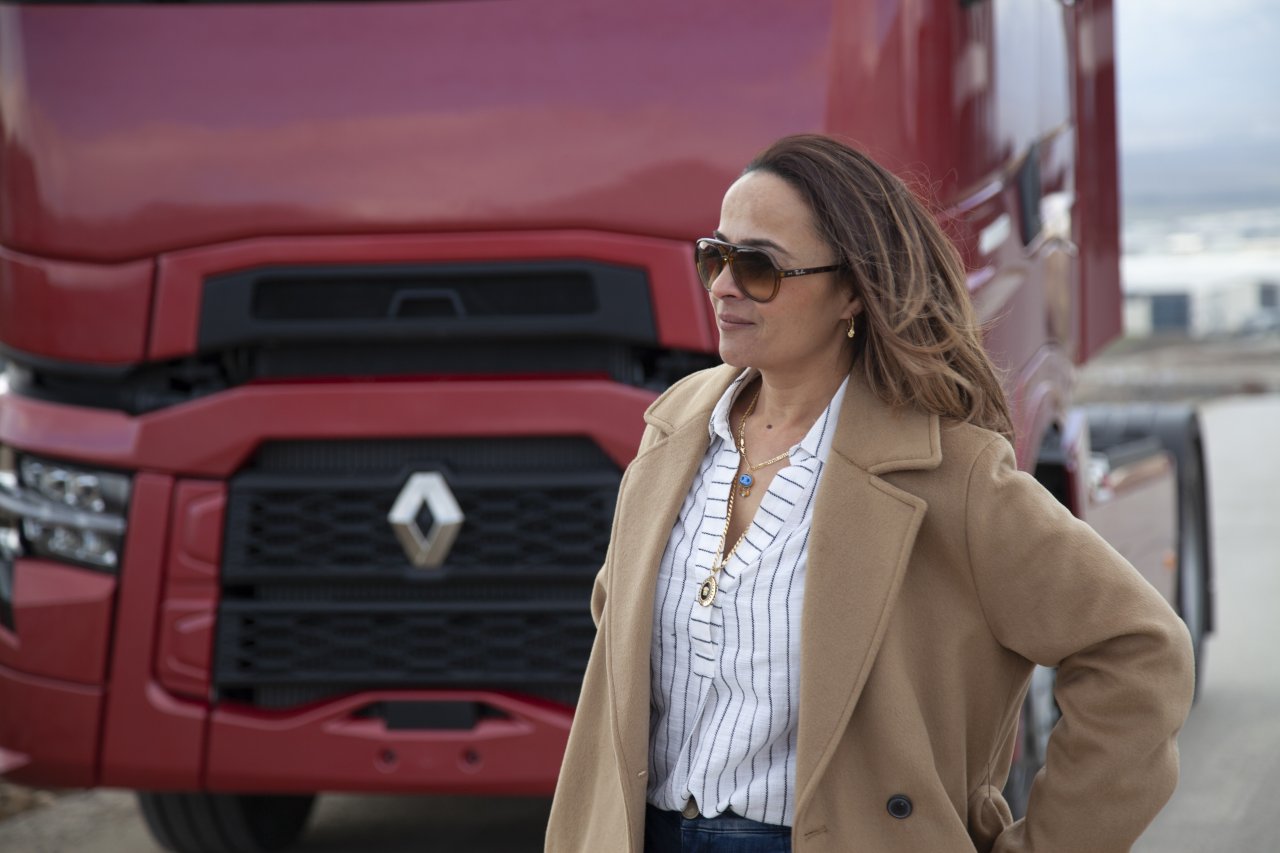 berat-ozel-renault-trucks2.jpeg